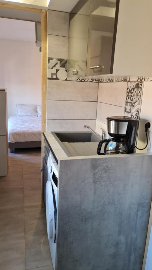 Le Studio De La Republique Agde Exteriör bild