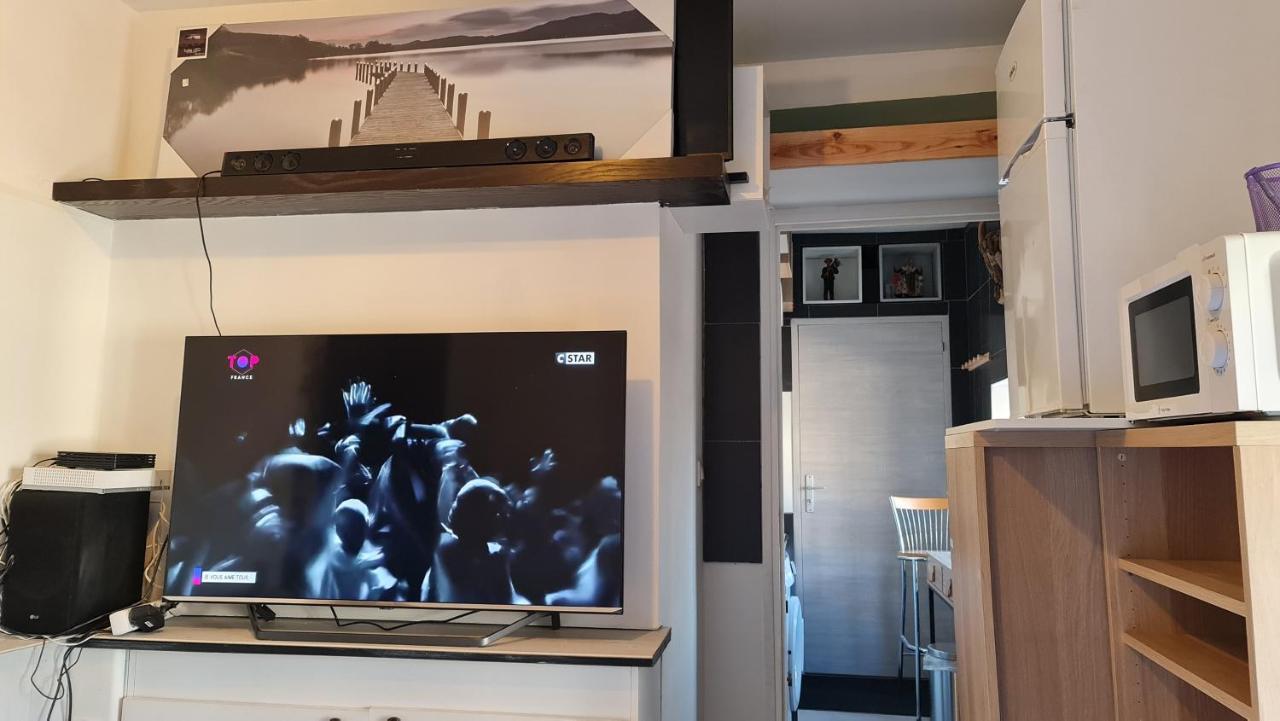 Le Studio De La Republique Agde Exteriör bild