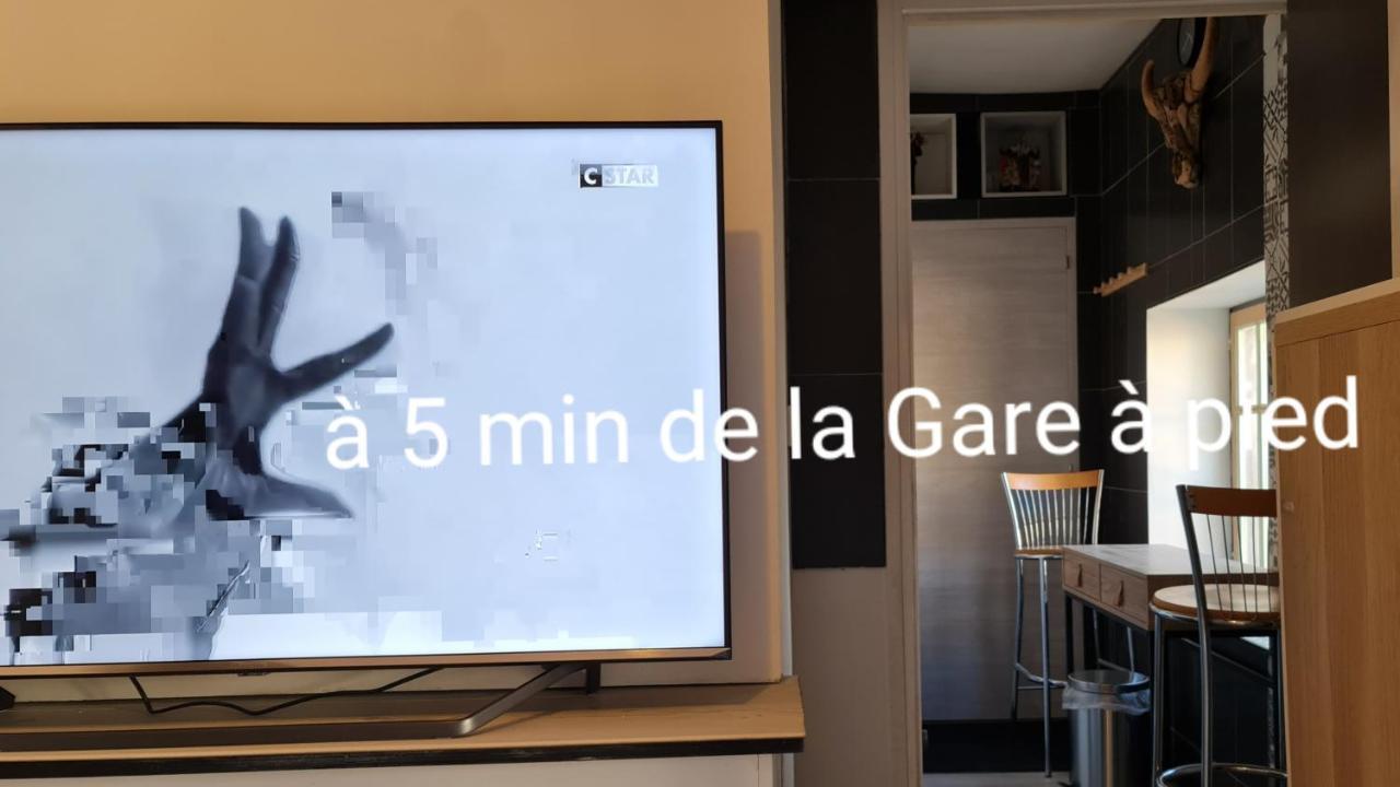 Le Studio De La Republique Agde Exteriör bild